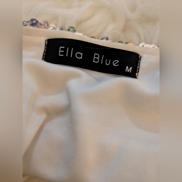 Beautiful Sequin Top - Picture 4 of 7